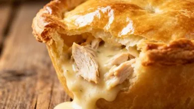 Empadão Cremoso de Frango Fácil e Econômico — Receita Completa Passo a Passo